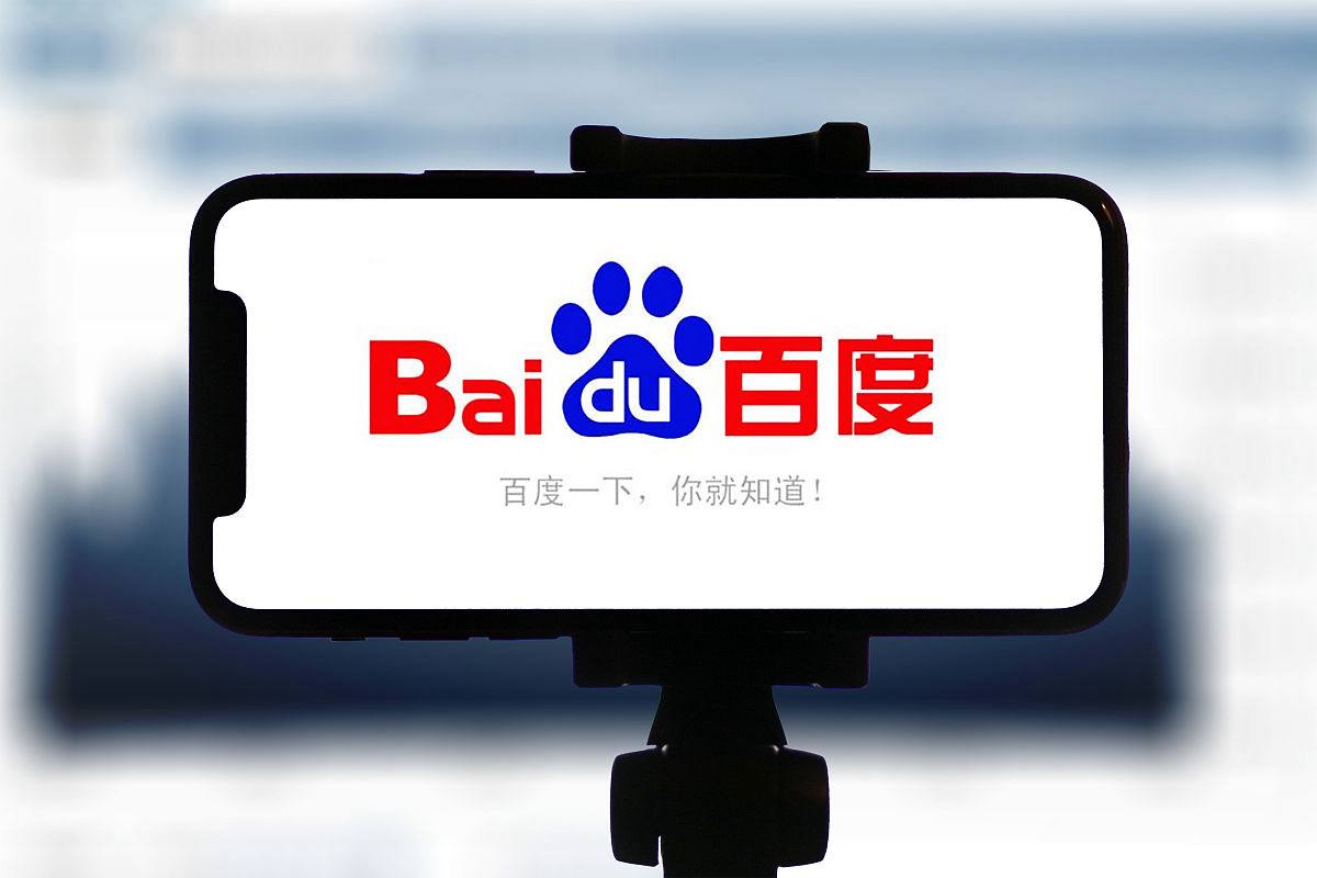 许我耀眼黑皮律师上桌了